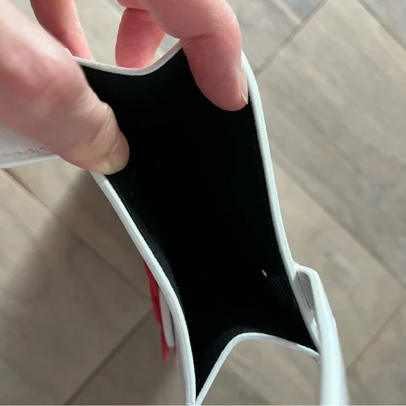 Sanrio Hello Kitty Carry/Cross body Bag Mini - Picture 6 of 6